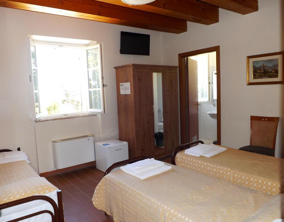 Tenuta Villa Colle Sereno มอนเตมาร์เชียโน ภายนอก รูปภาพ