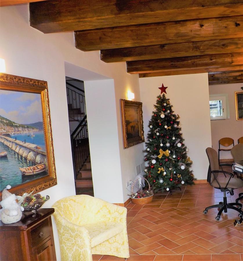 Tenuta Villa Colle Sereno มอนเตมาร์เชียโน ภายนอก รูปภาพ