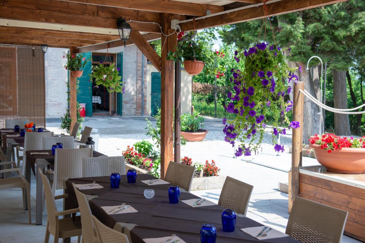 Tenuta Villa Colle Sereno มอนเตมาร์เชียโน ภายนอก รูปภาพ